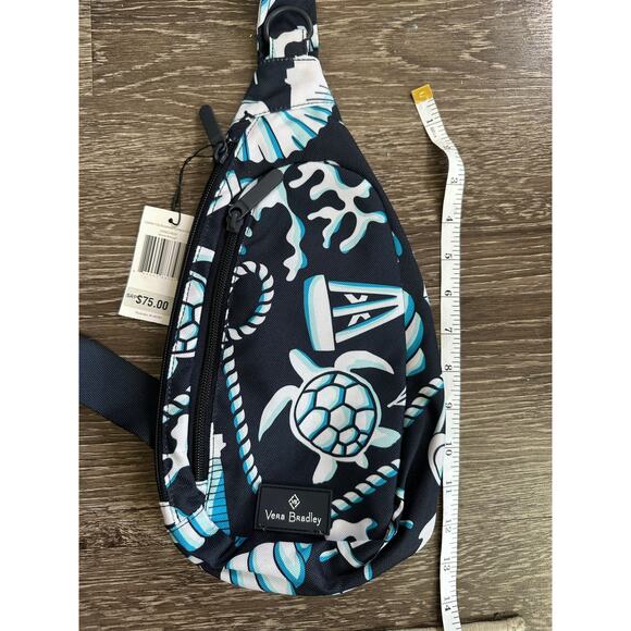 NWT Vera Bradley Lighten Up Essential Compact Sling Shore Enough - Picture 3 of 4